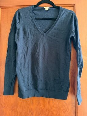 J. Crew Factory Navy V-Neck Sweater Size Medium